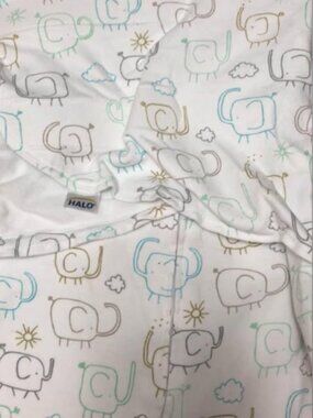 Halo Sleepsack and Swaddle Elephant Back is Best Size NB 0-3 months
